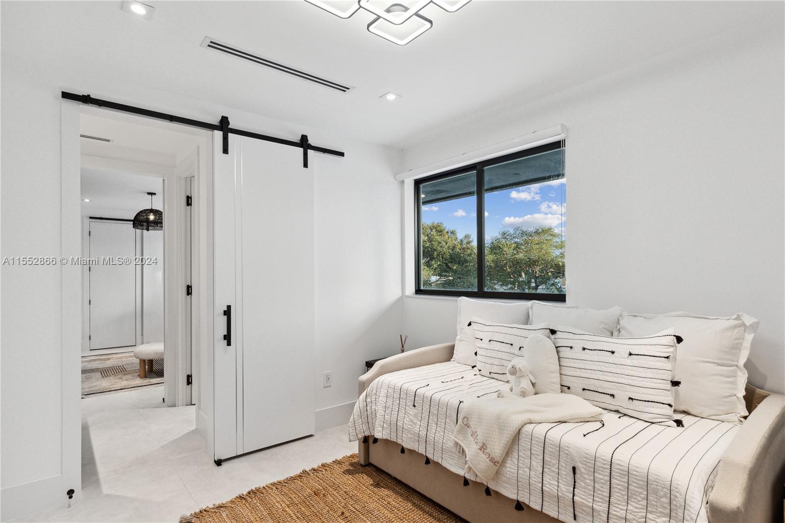 CORAL BAY SEC B - Residential