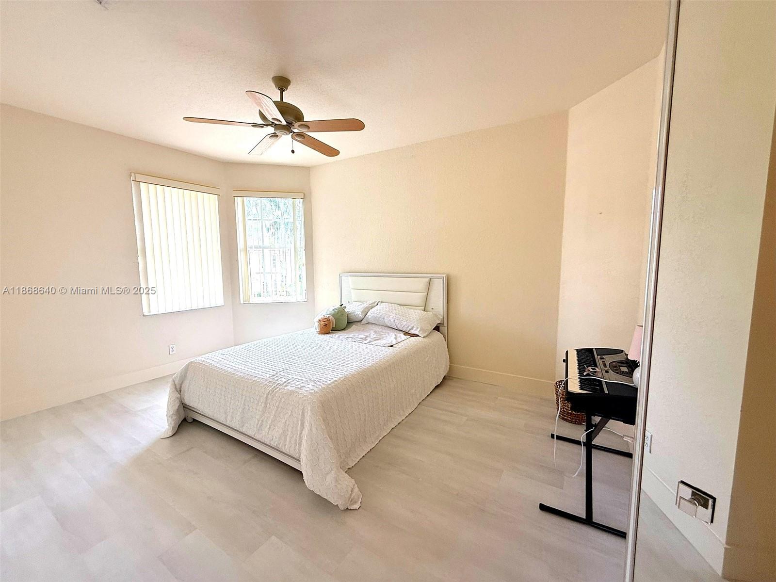 HERON BAY FOUR - Residential