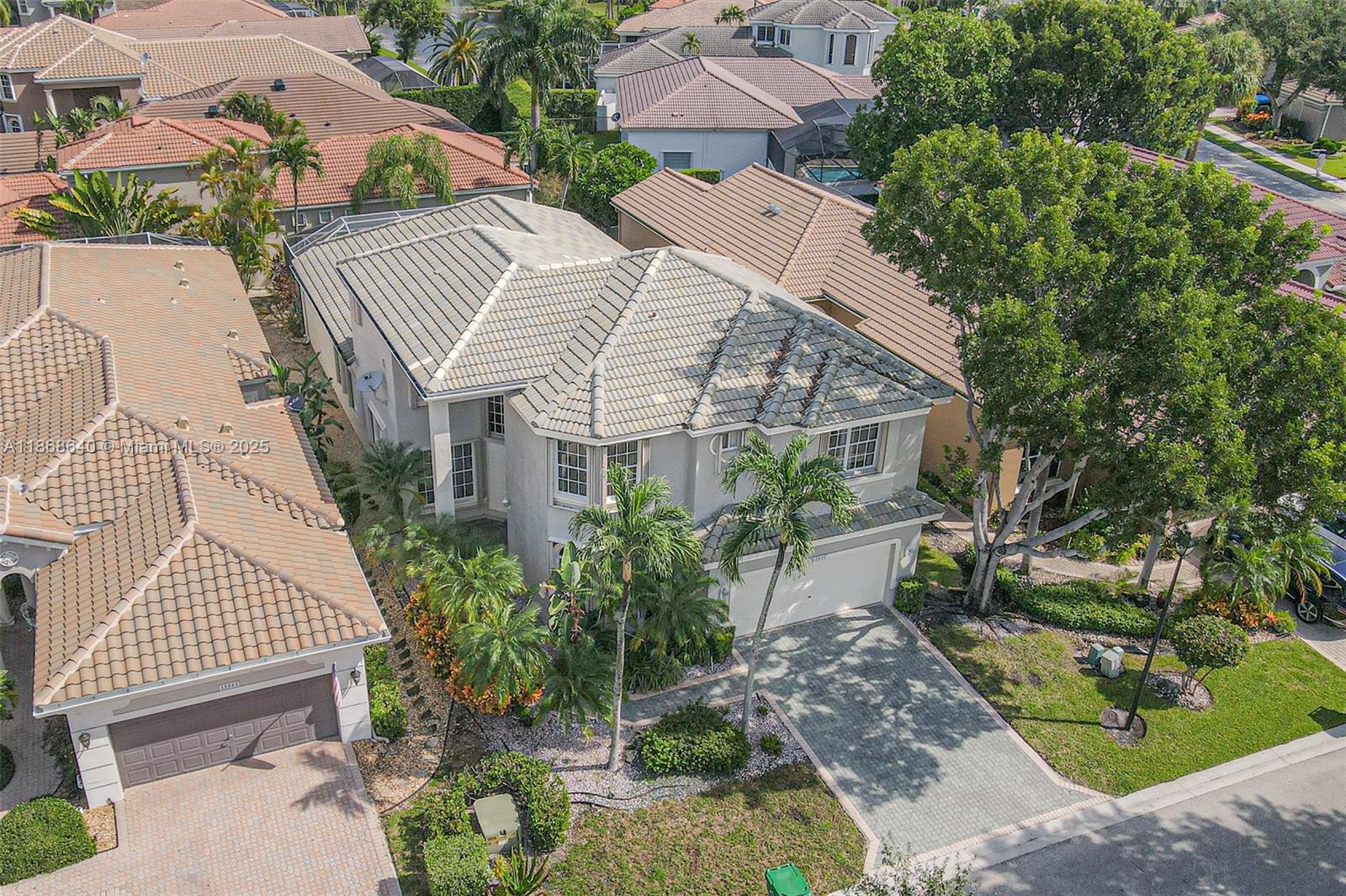 HERON BAY FOUR - Residential