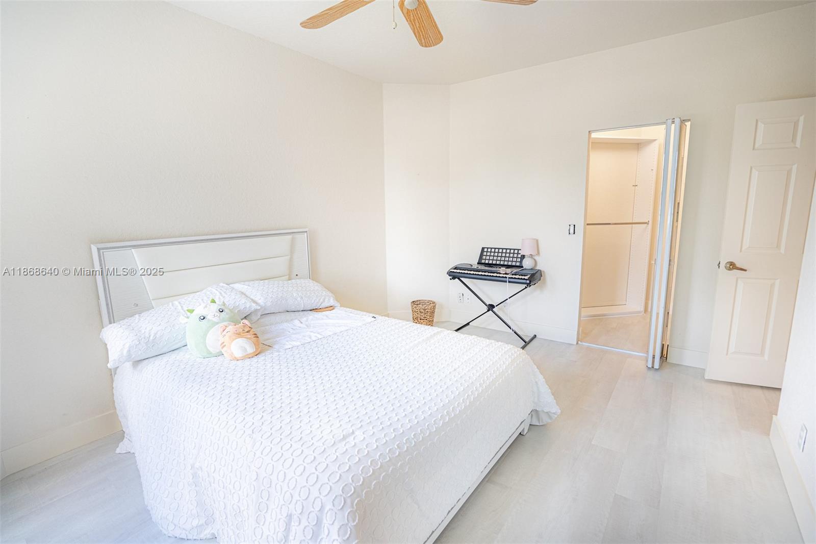 HERON BAY FOUR - Residential