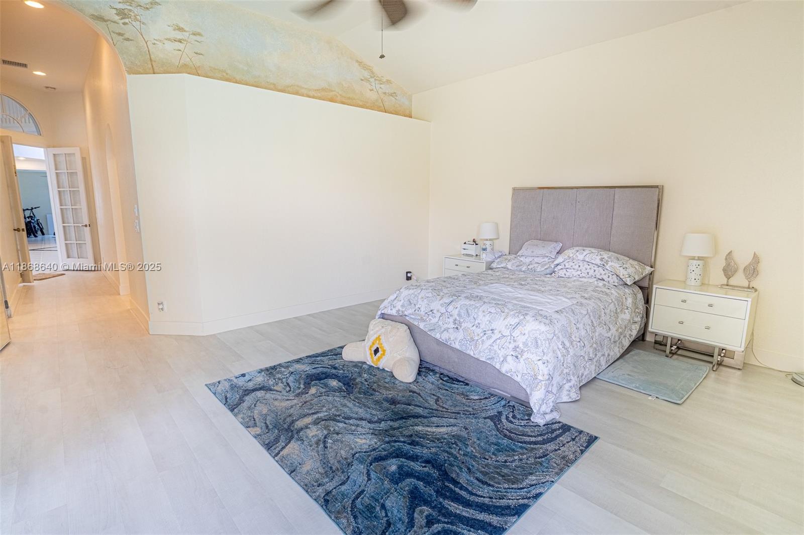 HERON BAY FOUR - Residential