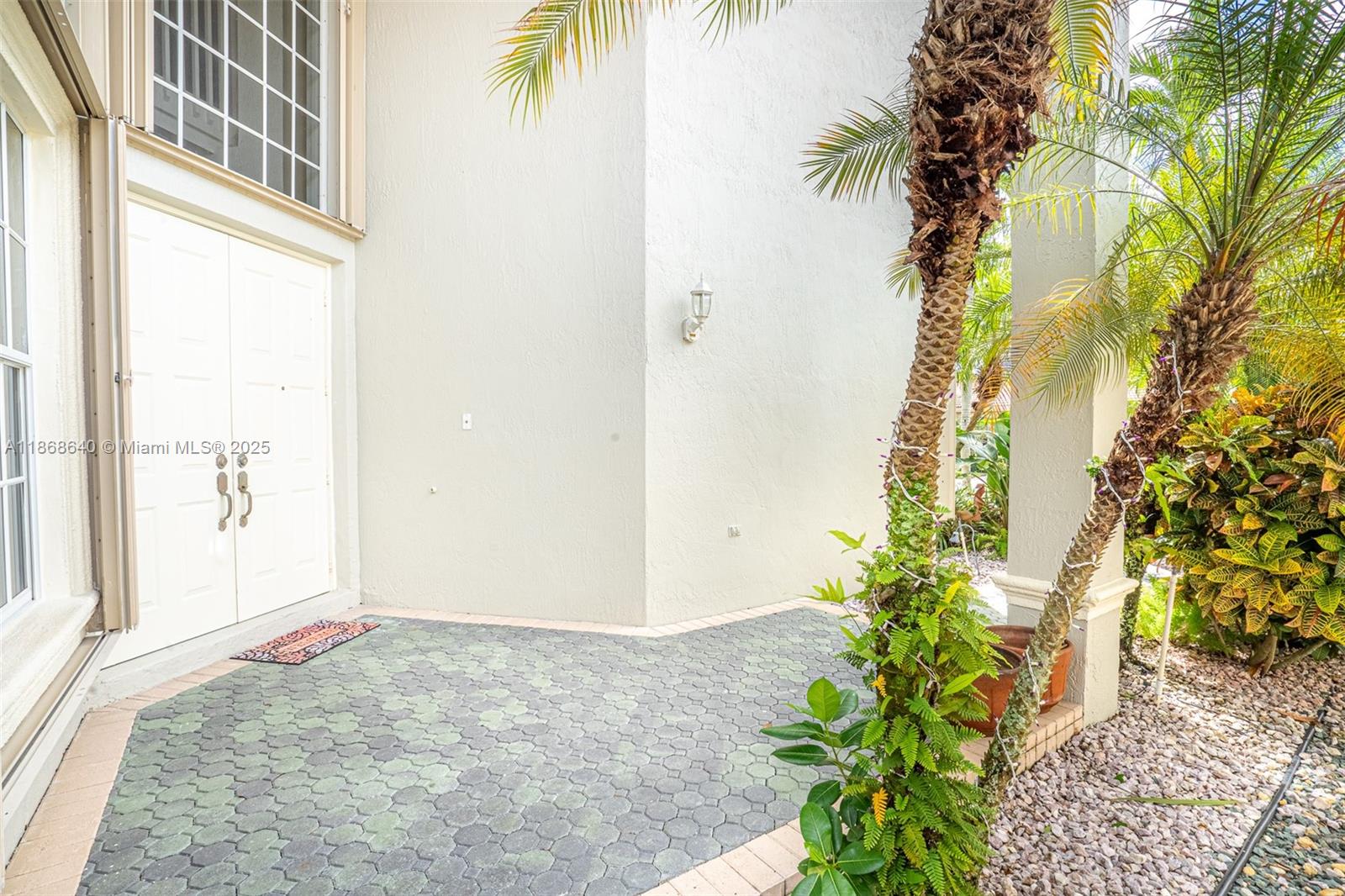 HERON BAY FOUR - Residential