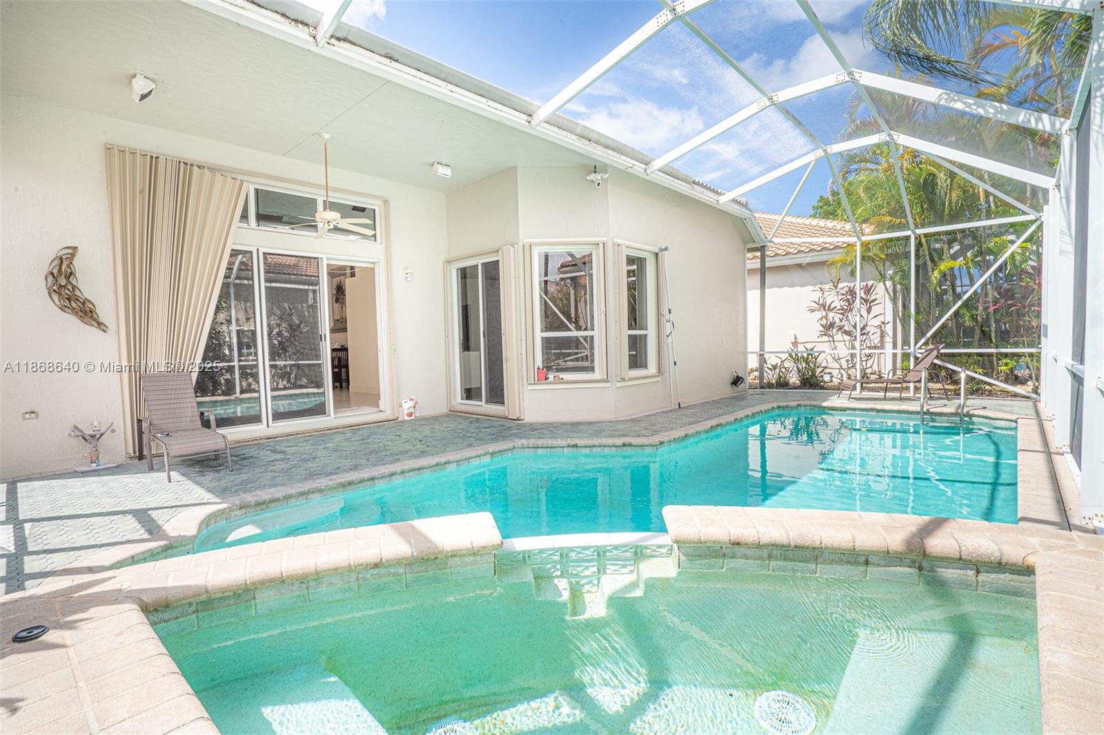 HERON BAY FOUR - Residential