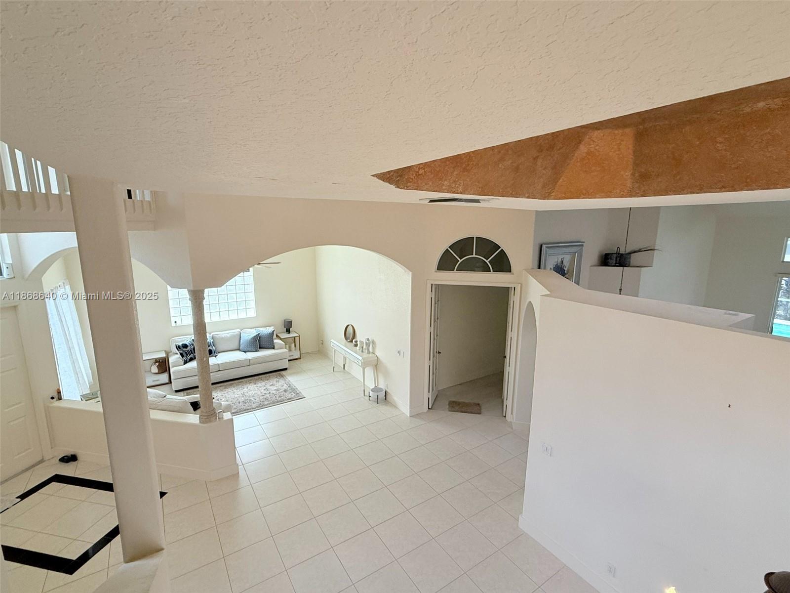 HERON BAY FOUR - Residential