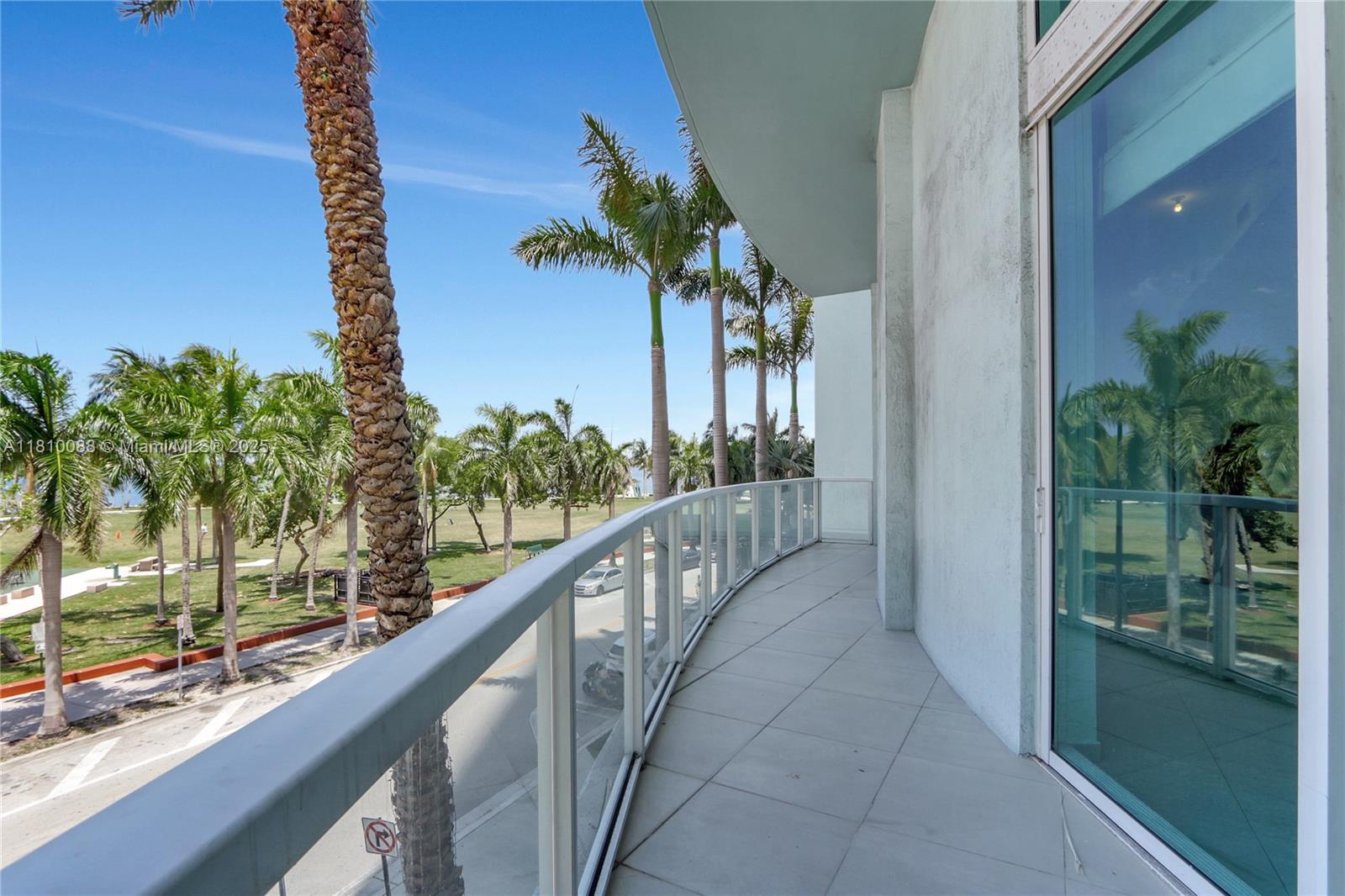 QUANTUM ON THE BAY CONDO - Residential