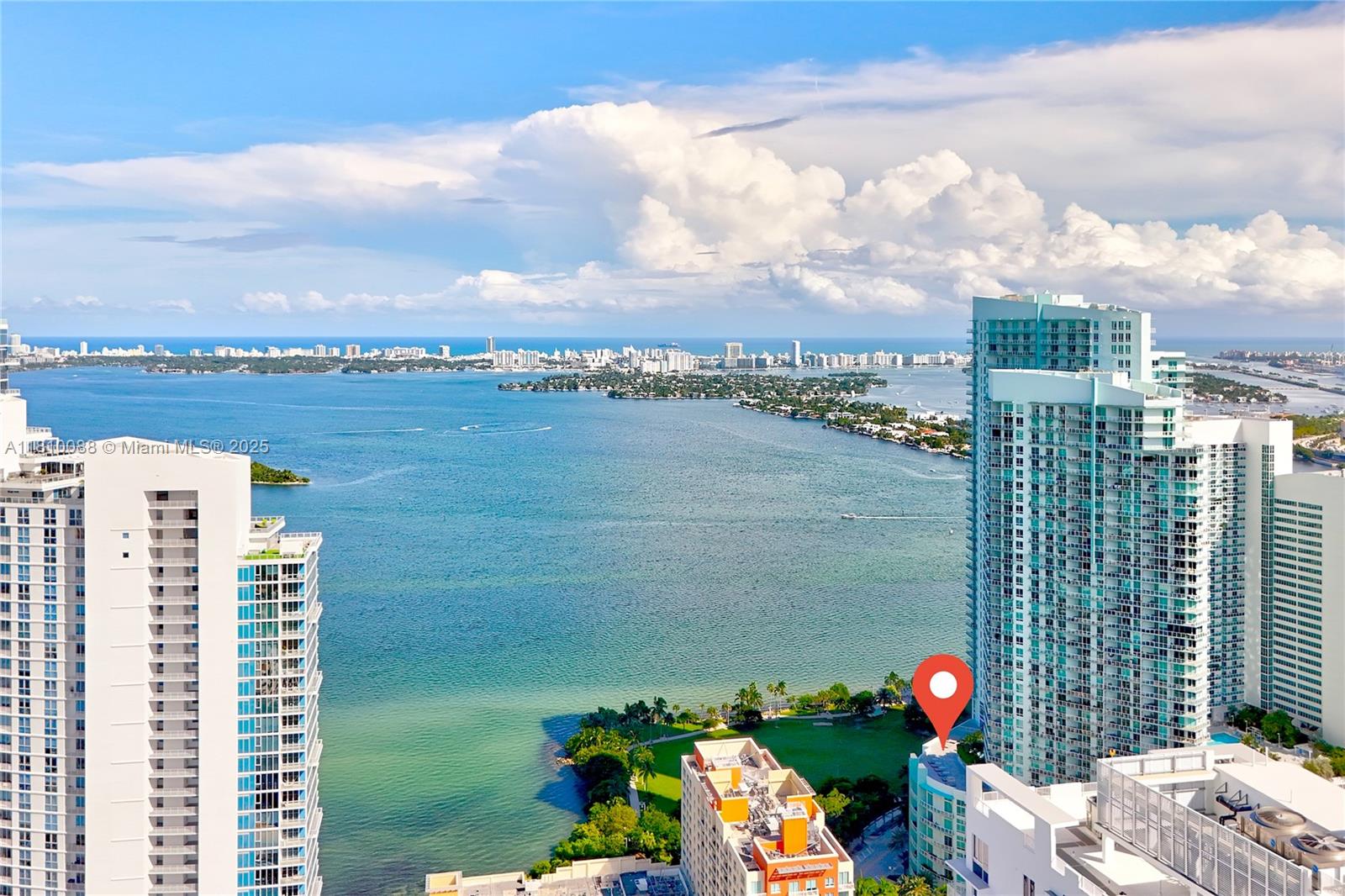 QUANTUM ON THE BAY CONDO - Residential