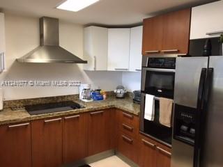 THE SAIL CONDO - Residential