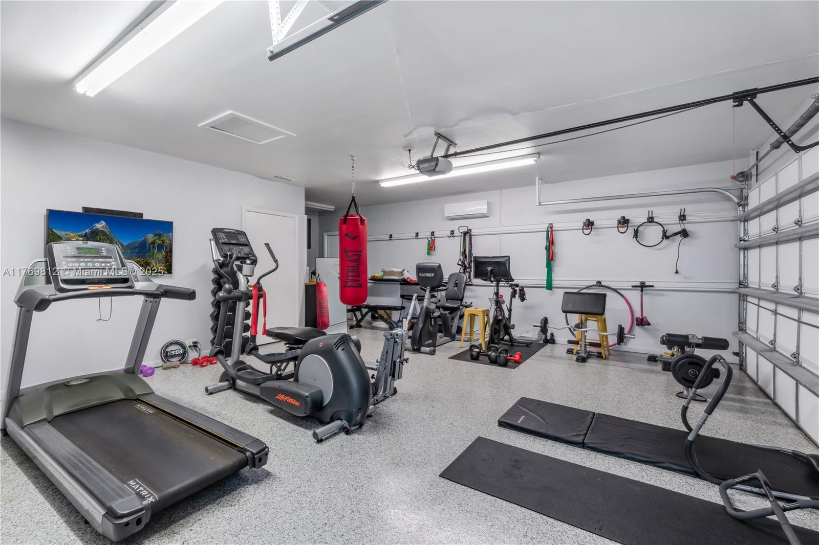 BAY RIDGE ESTS - Residential