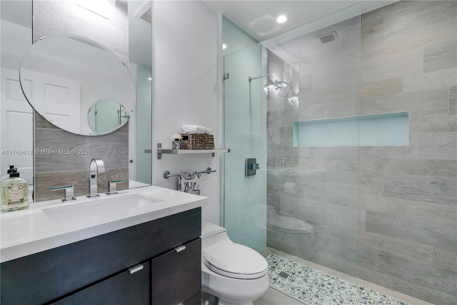 BAY RIDGE ESTS - Residential