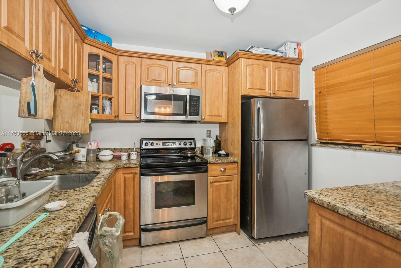 GARDENS OF KENDALL SO CON - Residential