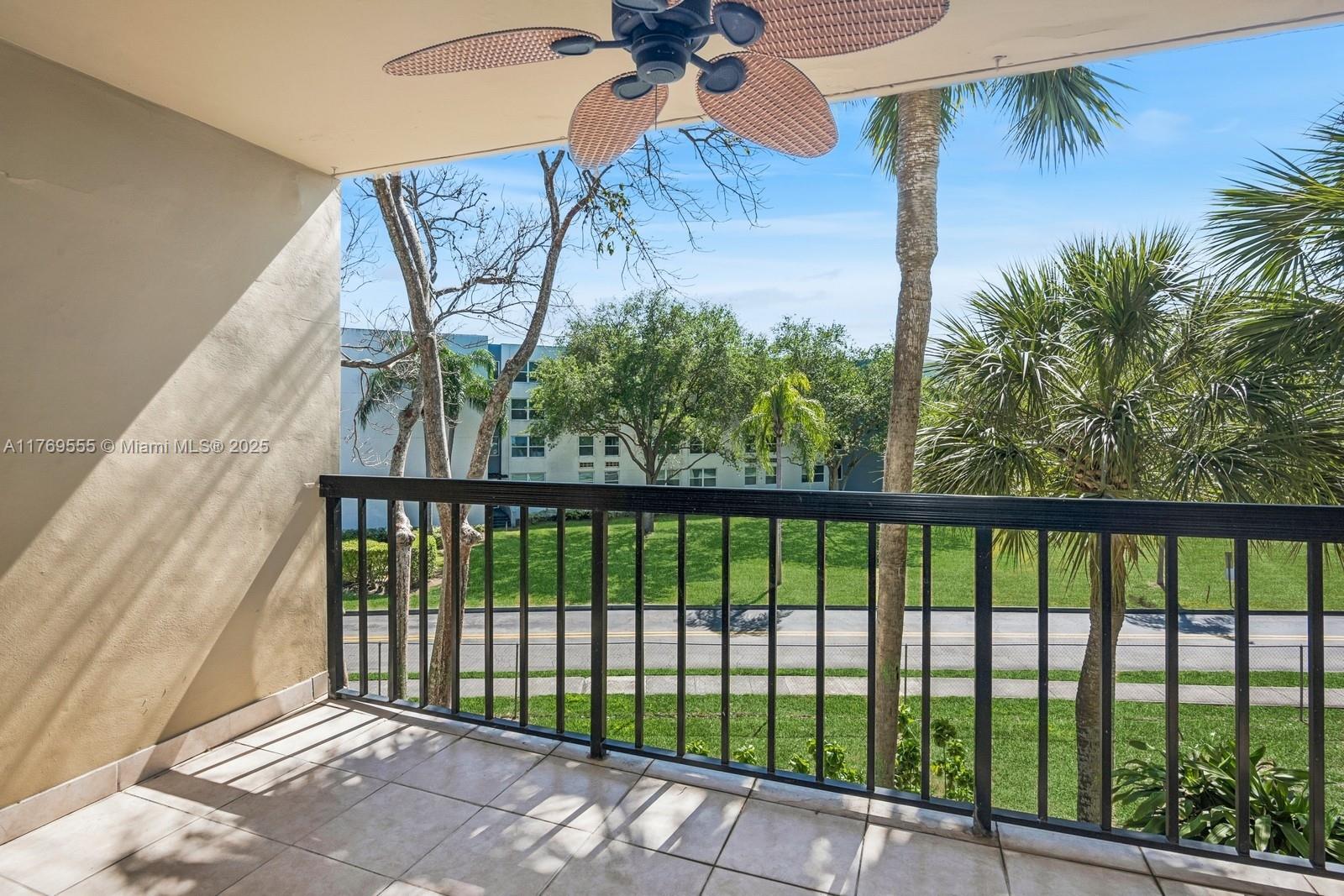 GARDENS OF KENDALL SO CON - Residential