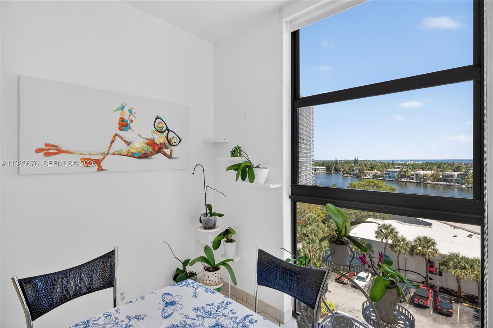 HAMPTONS WEST CONDO - Residential