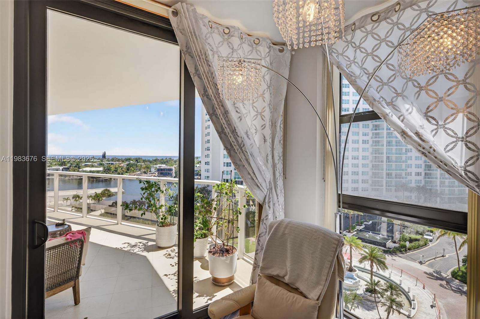 HAMPTONS WEST CONDO - Residential