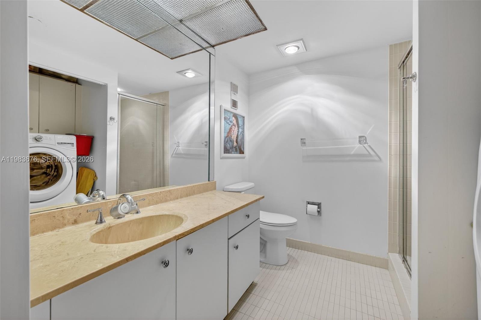 HAMPTONS WEST CONDO - Residential