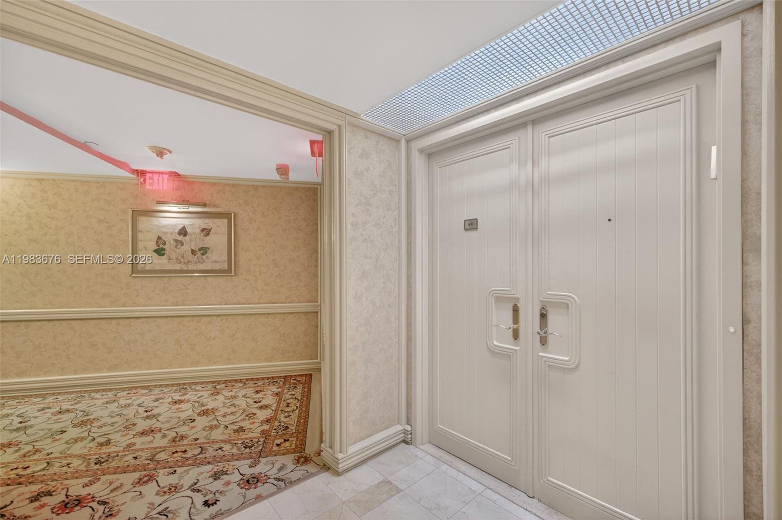 HAMPTONS WEST CONDO - Residential