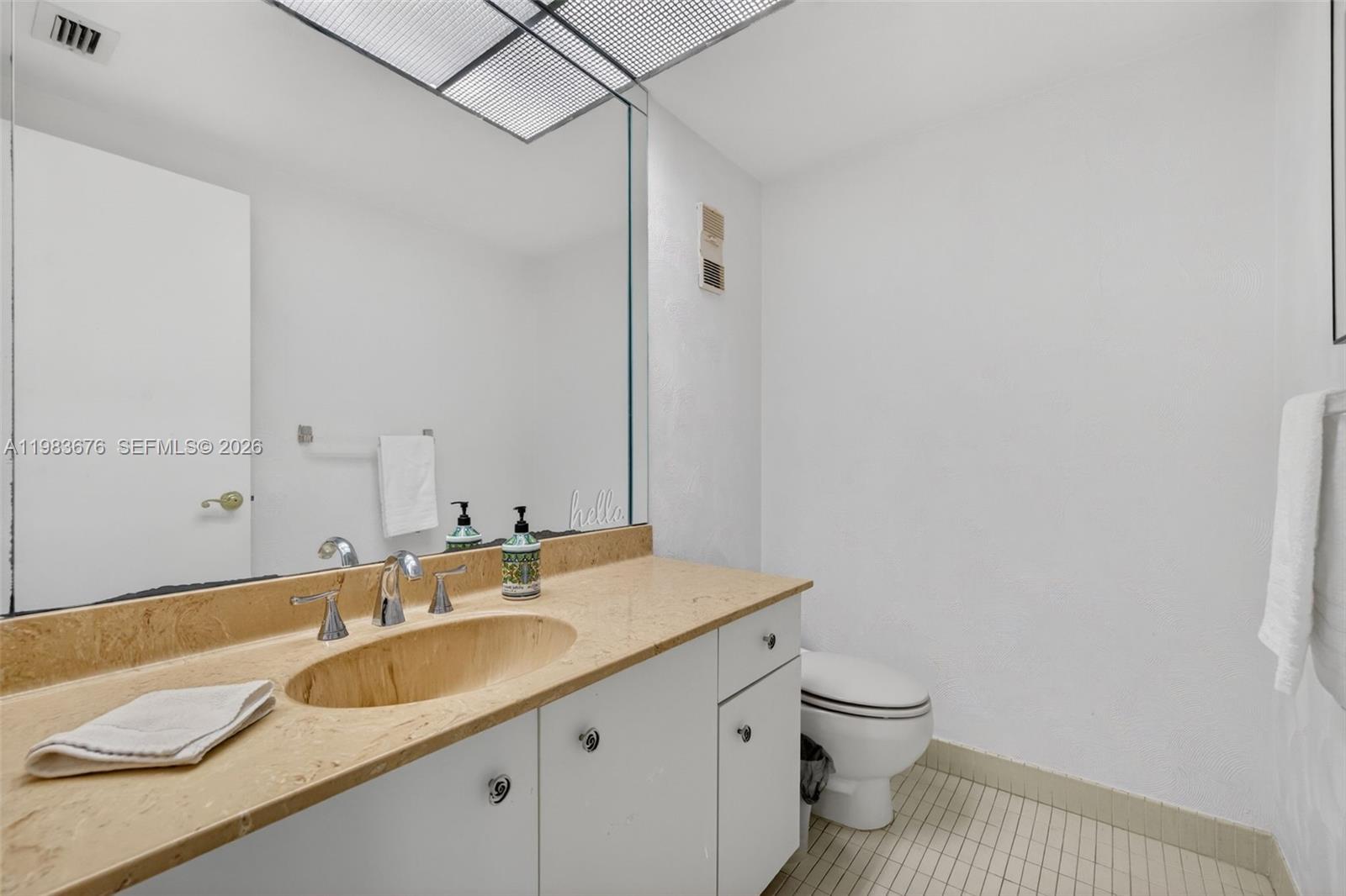 HAMPTONS WEST CONDO - Residential