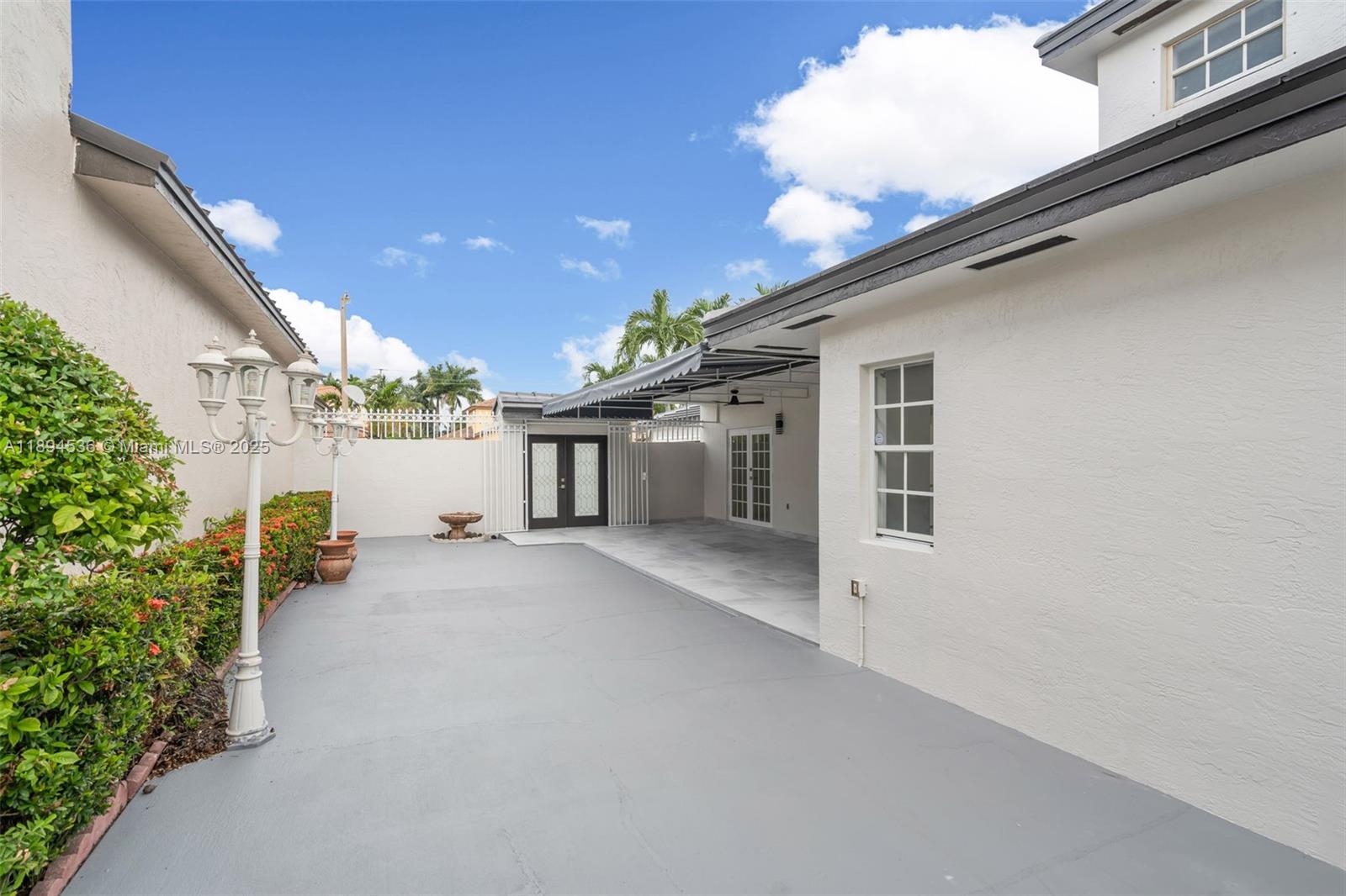 WEST LAKES GARDENS 1ST AD - Residential