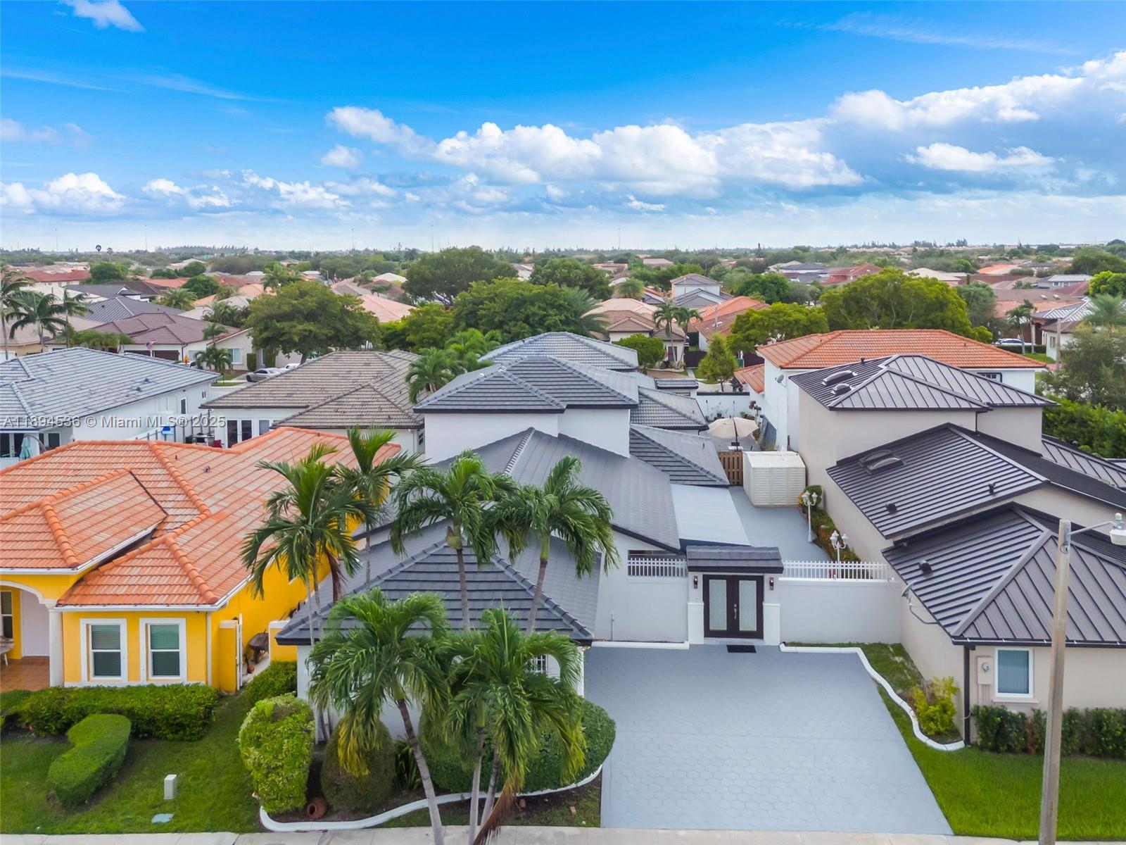 WEST LAKES GARDENS 1ST AD - Residential