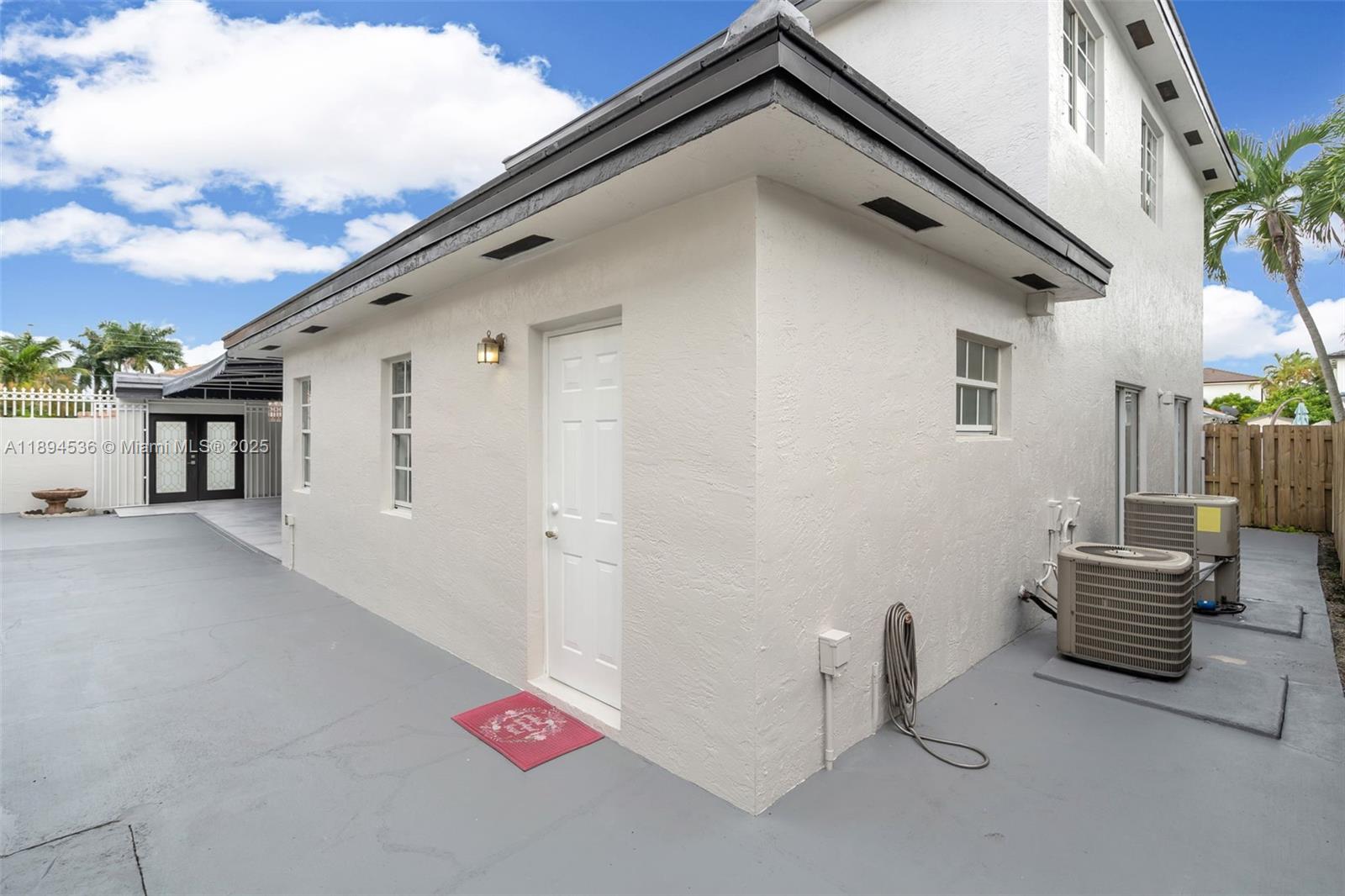 WEST LAKES GARDENS 1ST AD - Residential