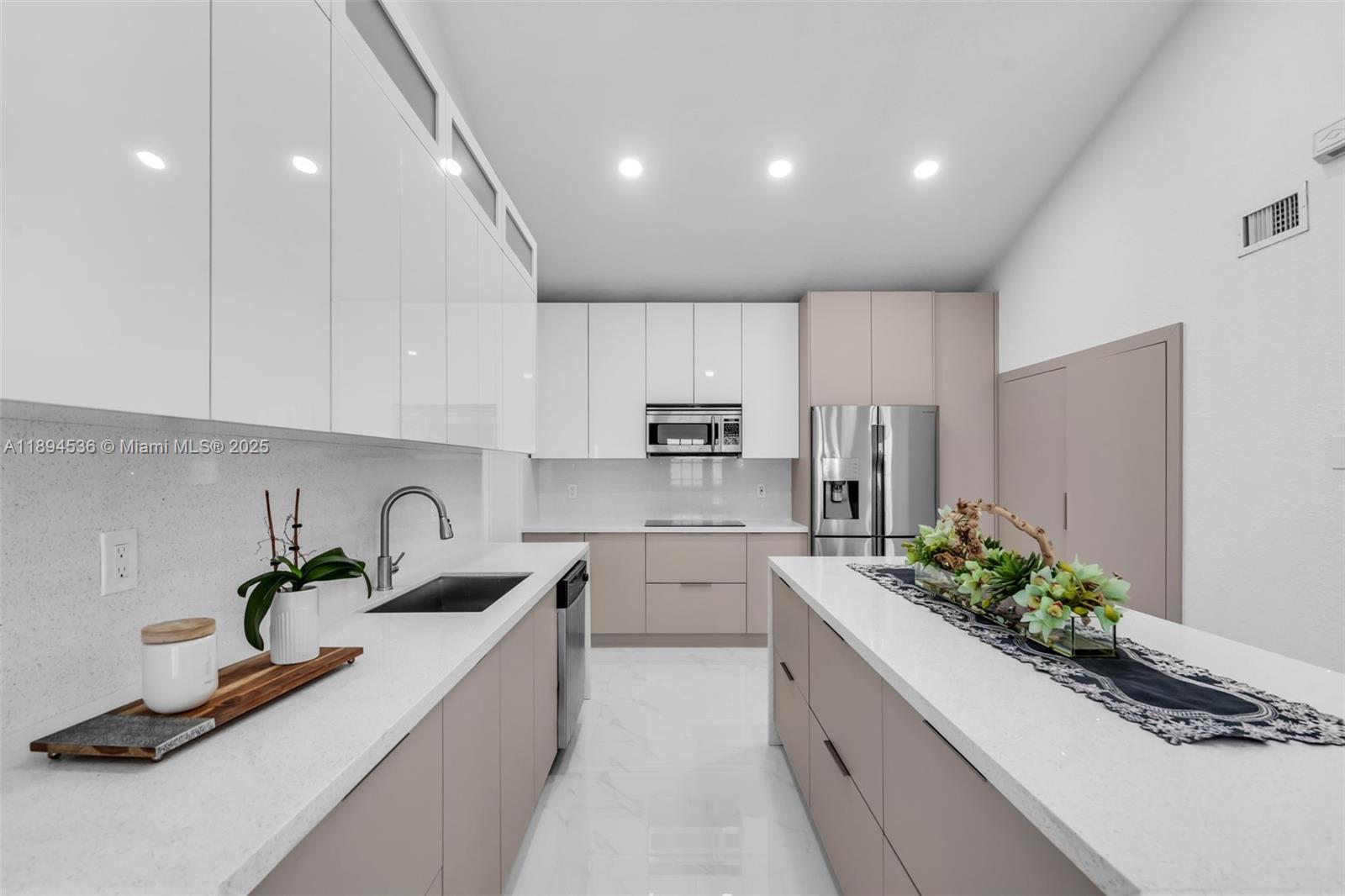 WEST LAKES GARDENS 1ST AD - Residential
