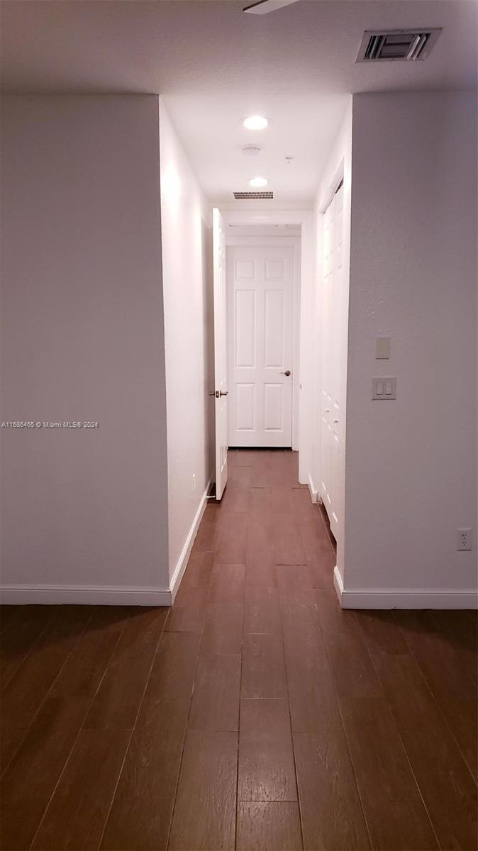 CITYSIDE CONDO - Residential