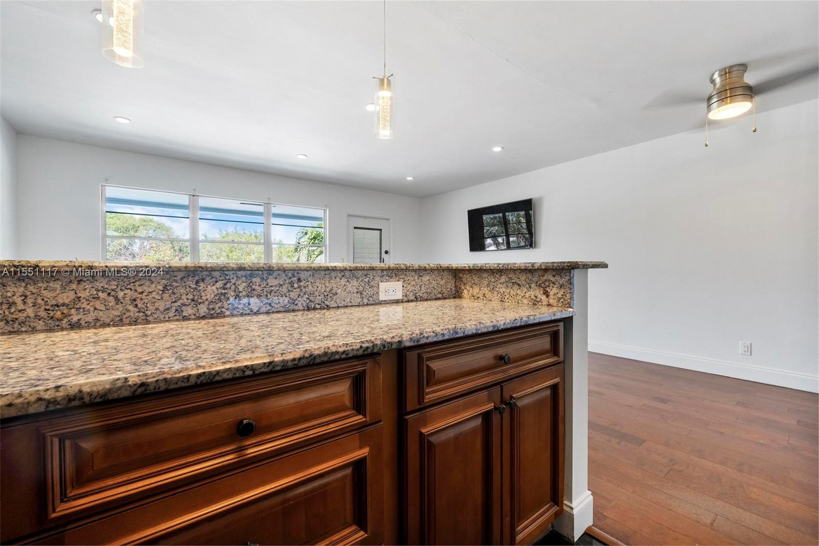 NEWPORT A CONDO - Residential