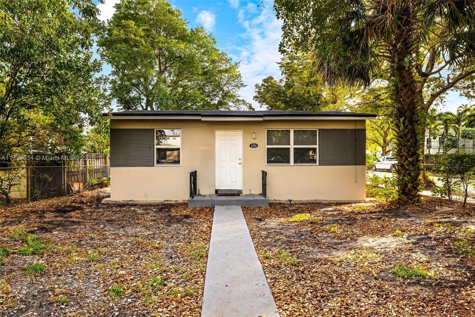 Remodeled Duplex: Two 2/1 Units Great for commercial purposes
NEW impact windows, doors, and a 2023 roof. Fresh interior and exterior paint, plus updated kitchens, bathrooms, and lighting fixtures. Low-maintenance property! Each unit features 2 bedrooms and 1 bathroom, currently generating a combined $4,400 in monthly passive income. This duplex offers incredible flexibility—live in one unit while renting out the other for a steady income or rent both for maximum returns. Located on a corner lot with development potential, this property is less than a 10-minute walk to the beach, local restaurants, clubs, bars, and entertainment. Located in a rapidly expanding area, this is an excellent investment opportunity with strong upside potential.