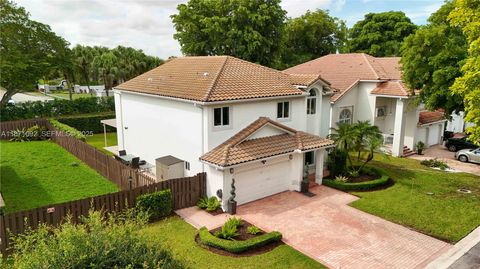 10912 NW 58th Ter Doral FL 33178