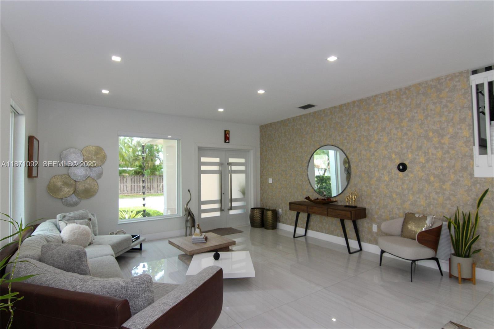 DORAL ISLES ANTILLES 1ST - Residential