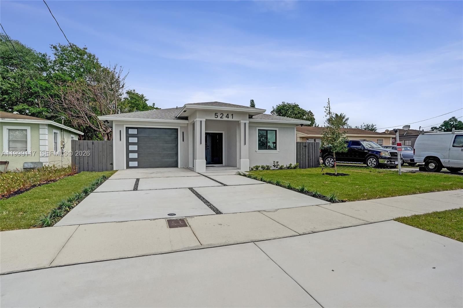 CARVER RANCHES REV PLAT - Residential