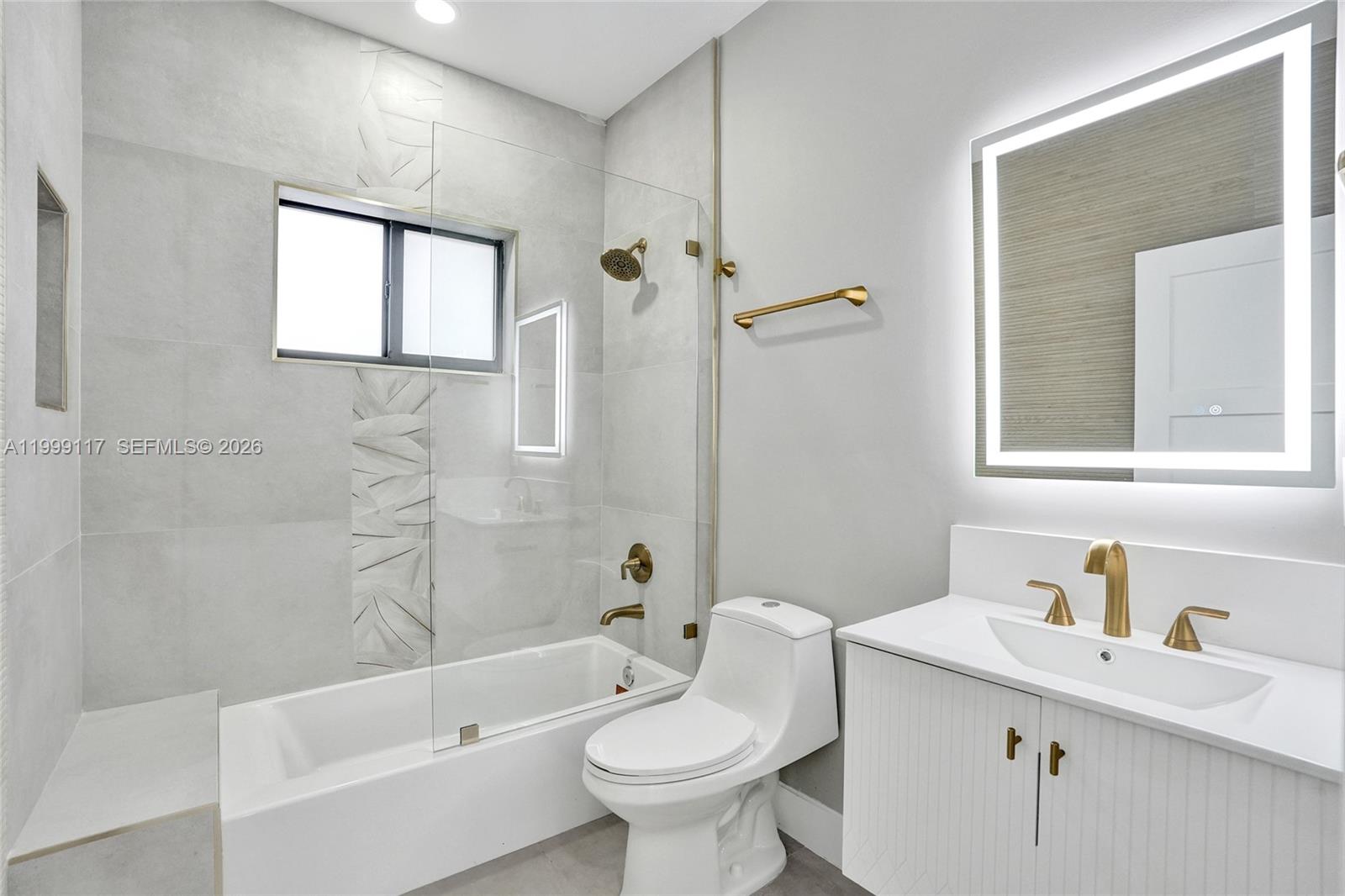 CARVER RANCHES REV PLAT - Residential