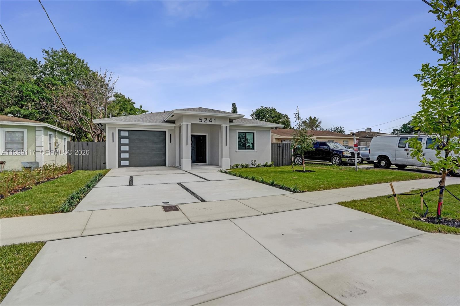 CARVER RANCHES REV PLAT - Residential