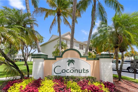 Photo of 38 Truman Dr, Weston, FL 33326 (MLS # A12065702)
