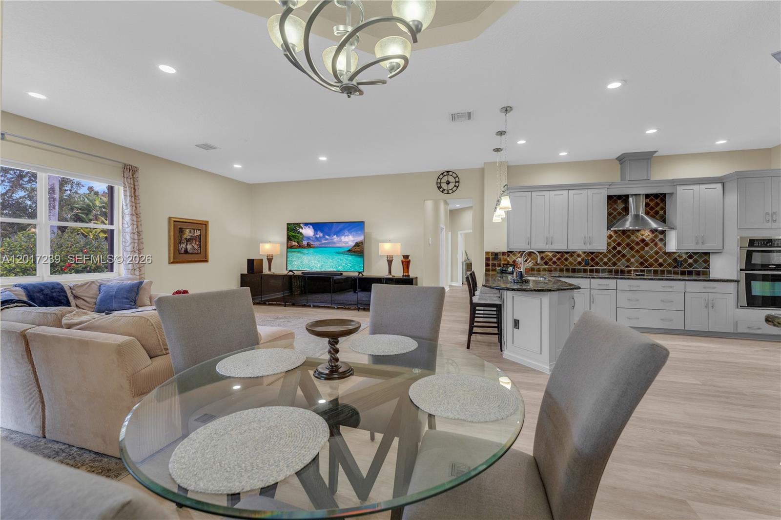 IMAGINATION FARMS EAST - Residential