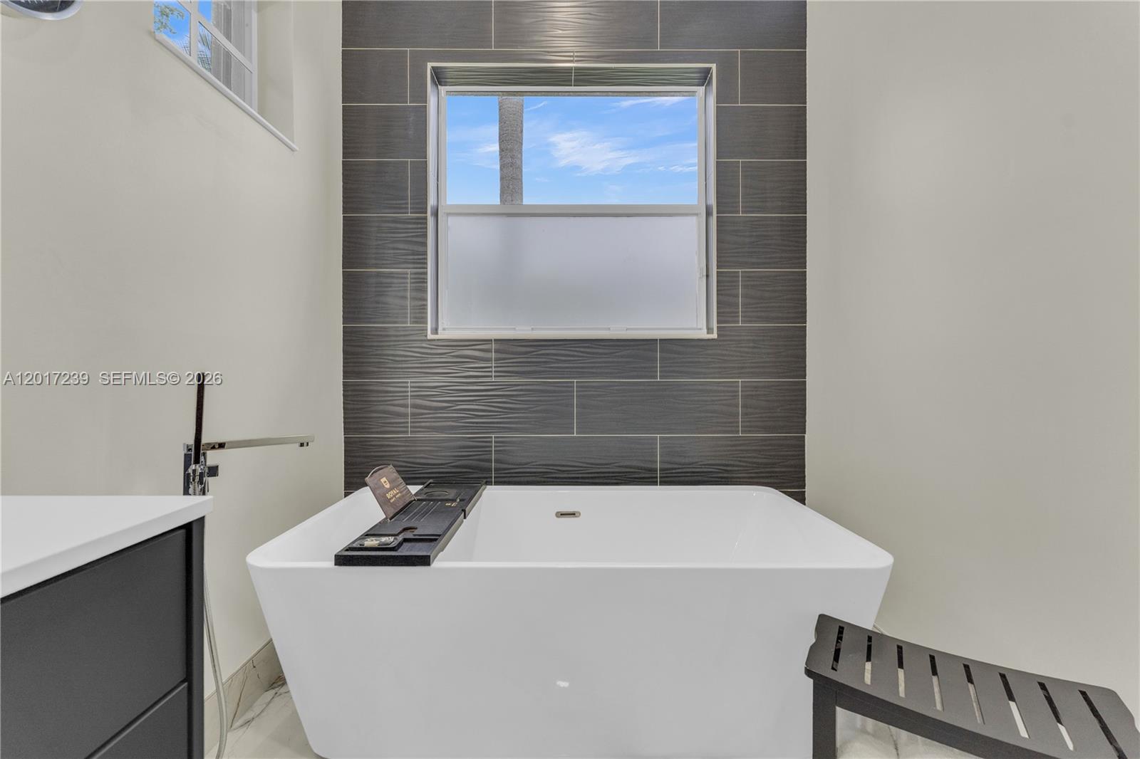 IMAGINATION FARMS EAST - Residential