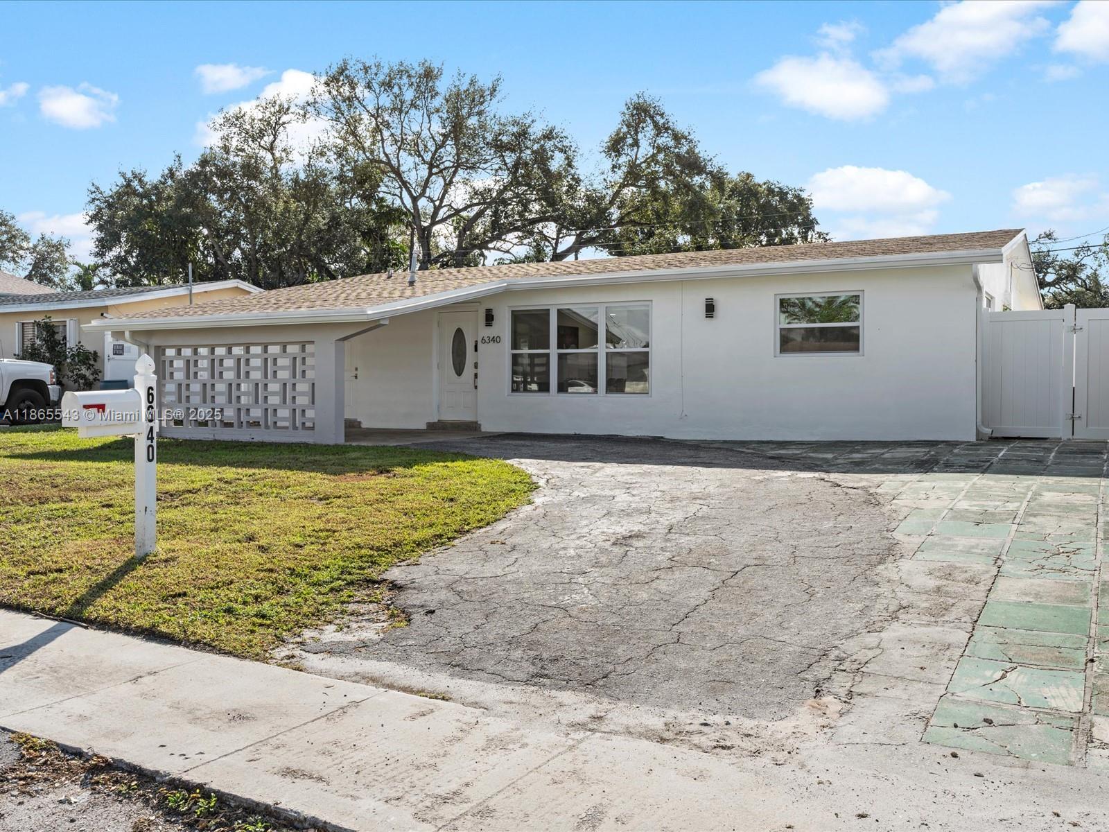 DRIFTWOOD PLAZA NO 3 - Residential