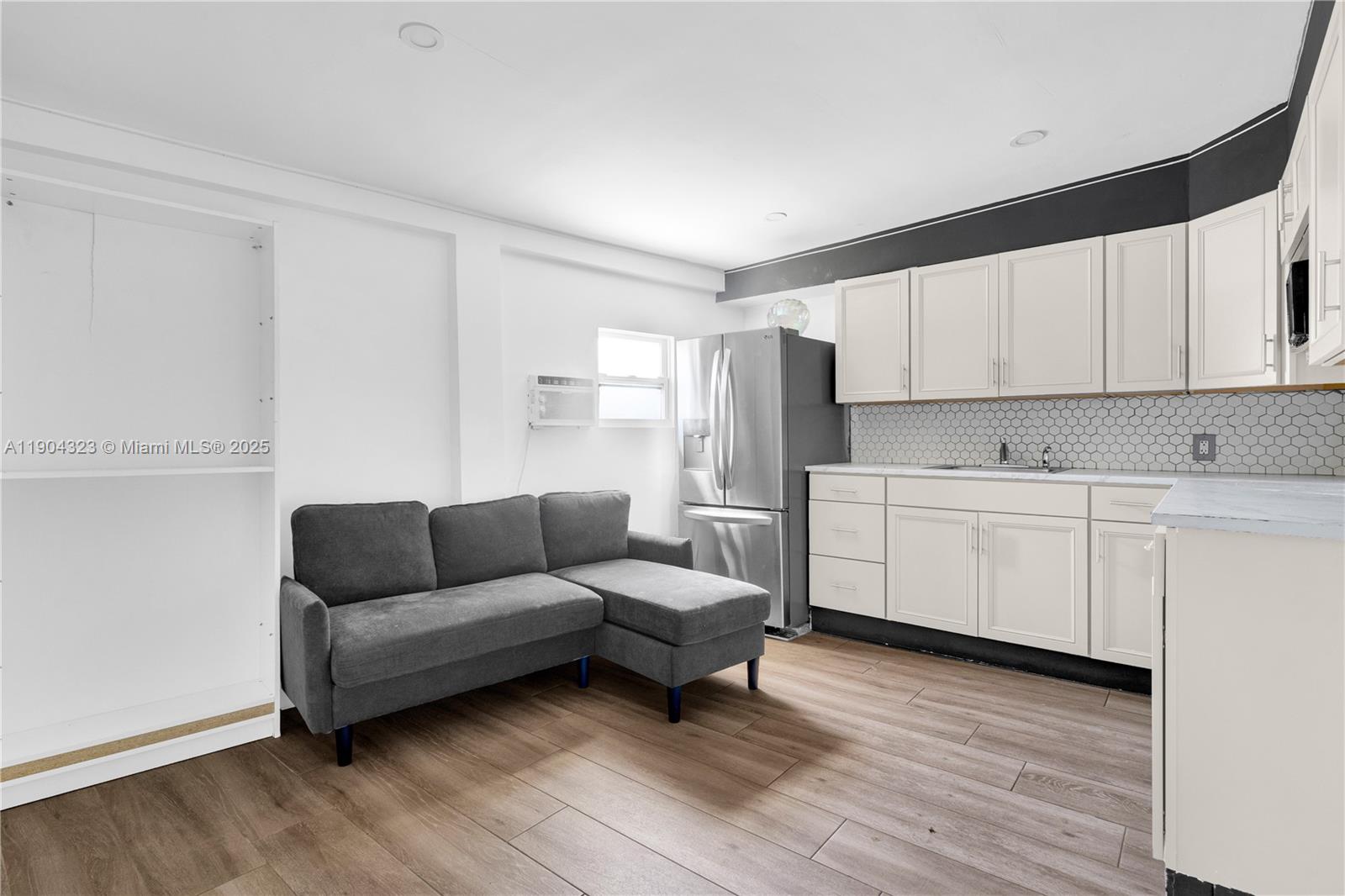 LEISURE CITY SEC 2 - Residential Lease