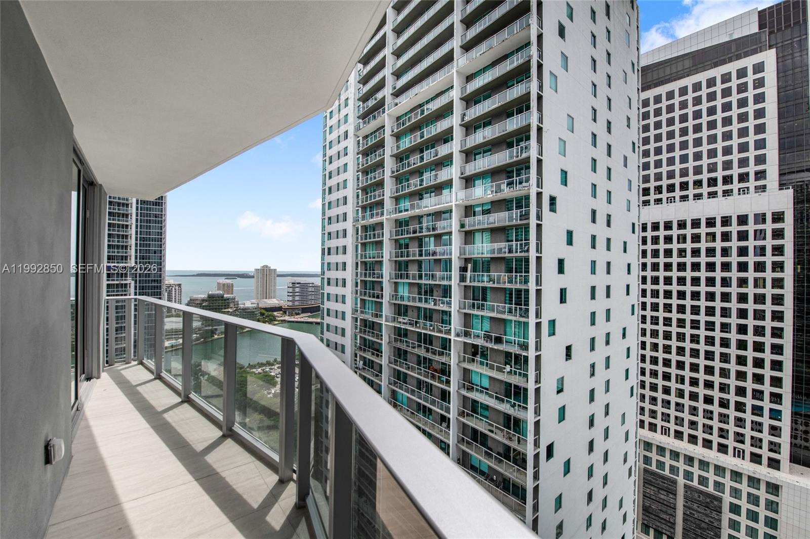 BRICKELL POINT - Residential