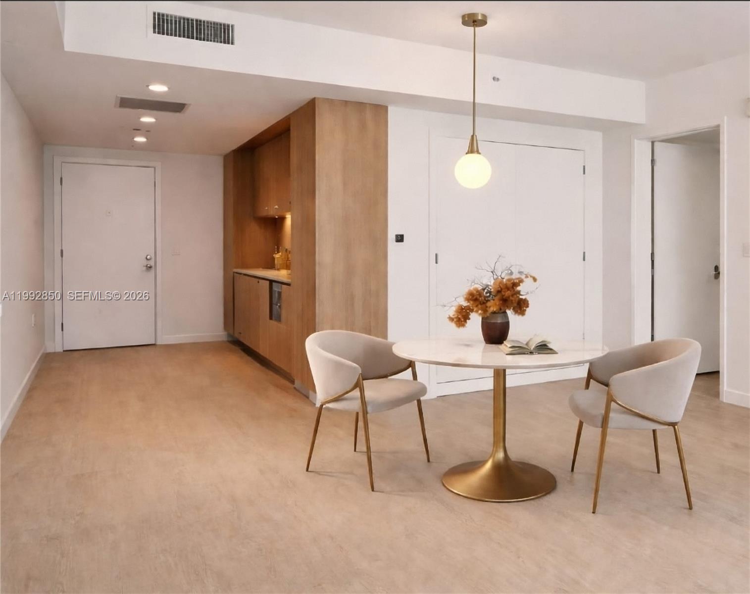 BRICKELL POINT - Residential