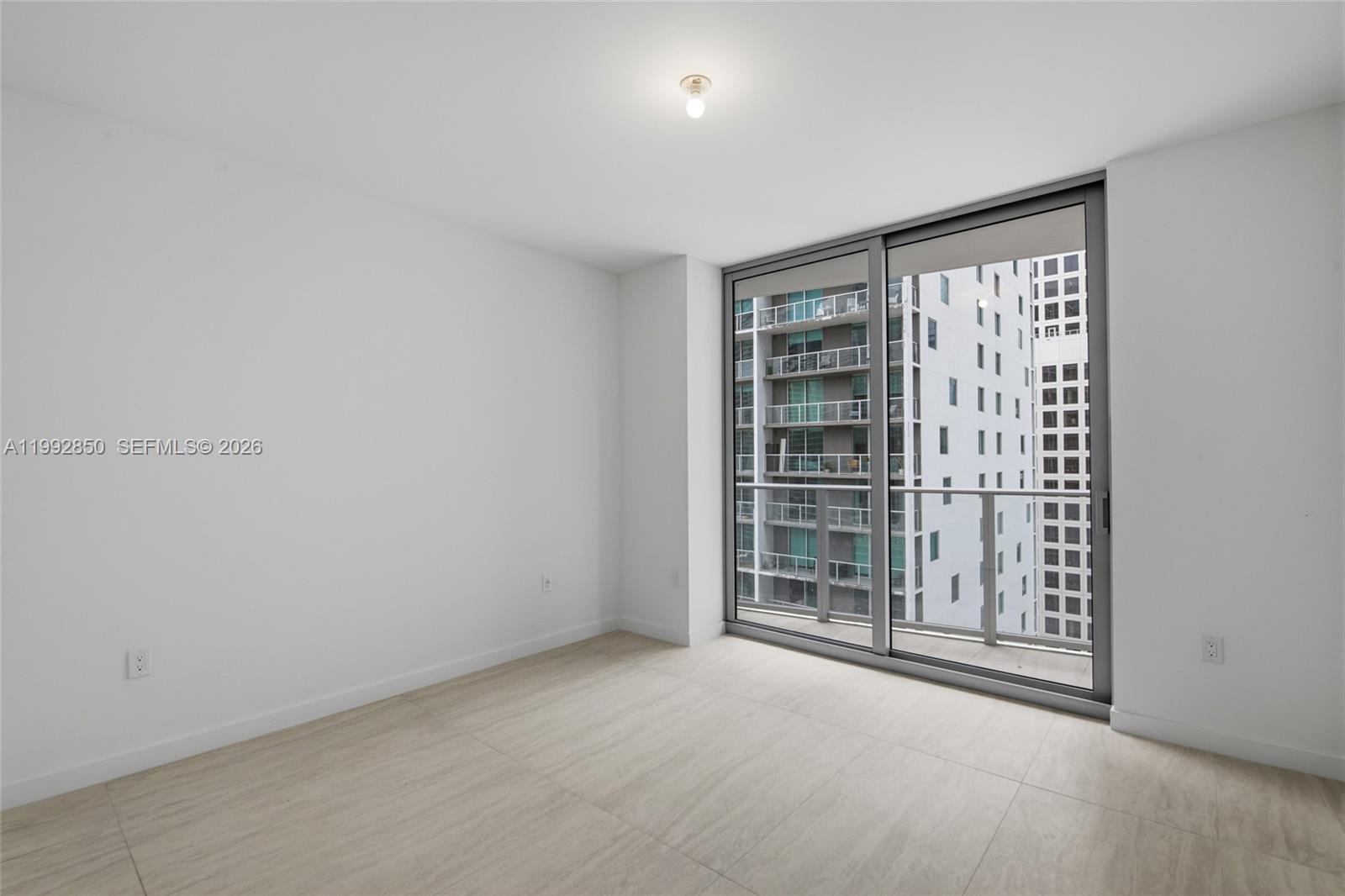 BRICKELL POINT - Residential