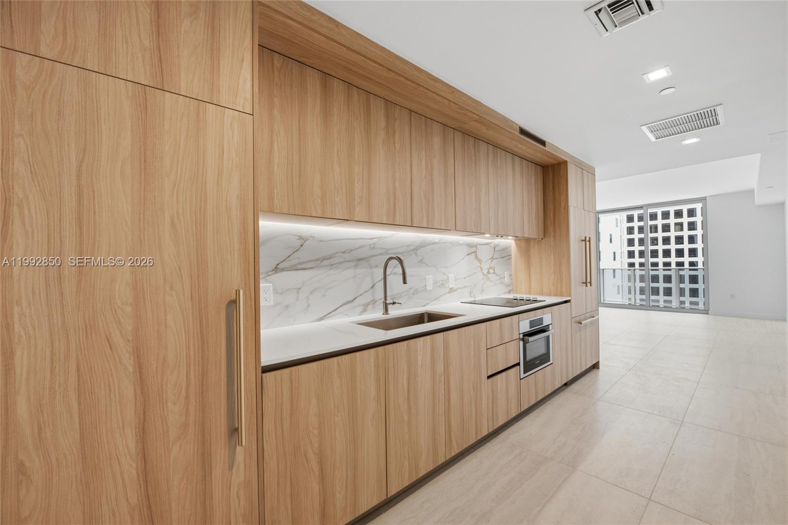 BRICKELL POINT - Residential