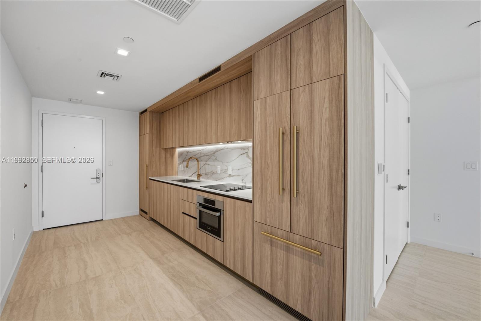 BRICKELL POINT - Residential