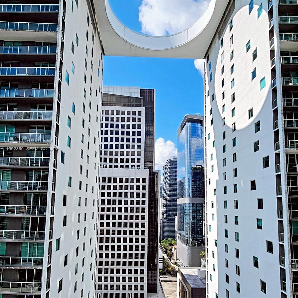 BRICKELL POINT - Residential