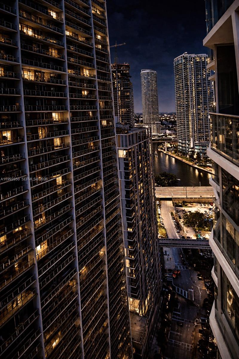 BRICKELL POINT - Residential