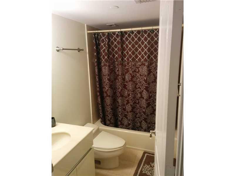 L'EXCELLENCE CONDO - Residential Lease