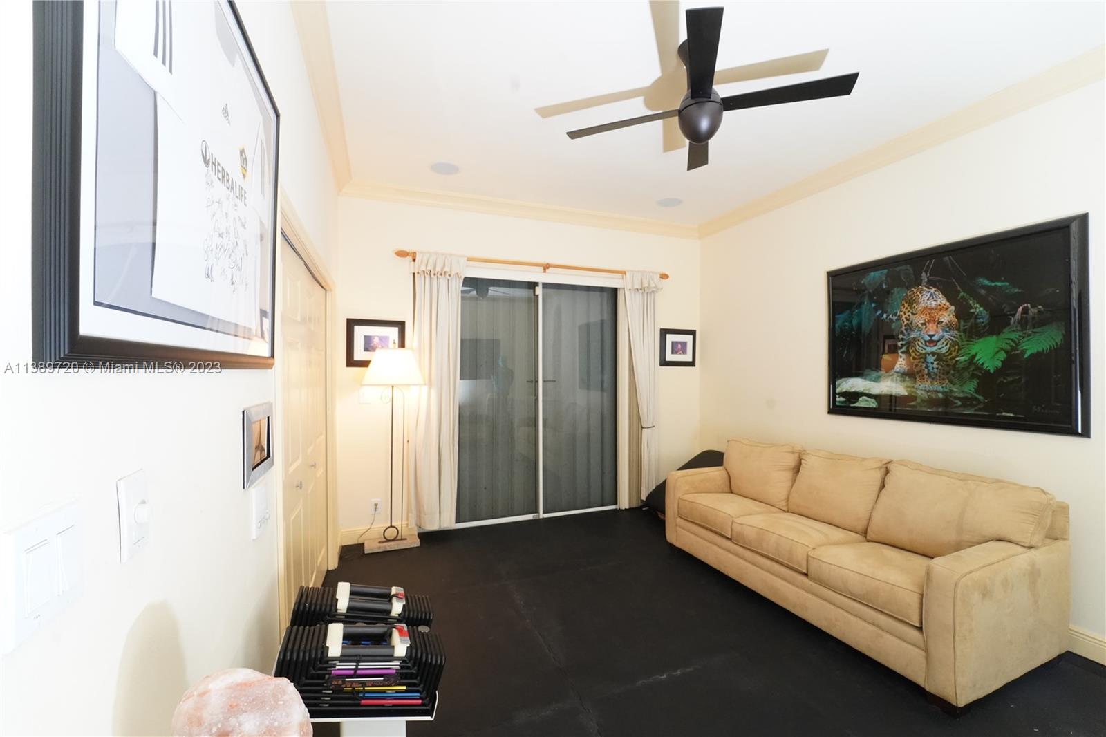 POMPANO BEACH PARK - Residential