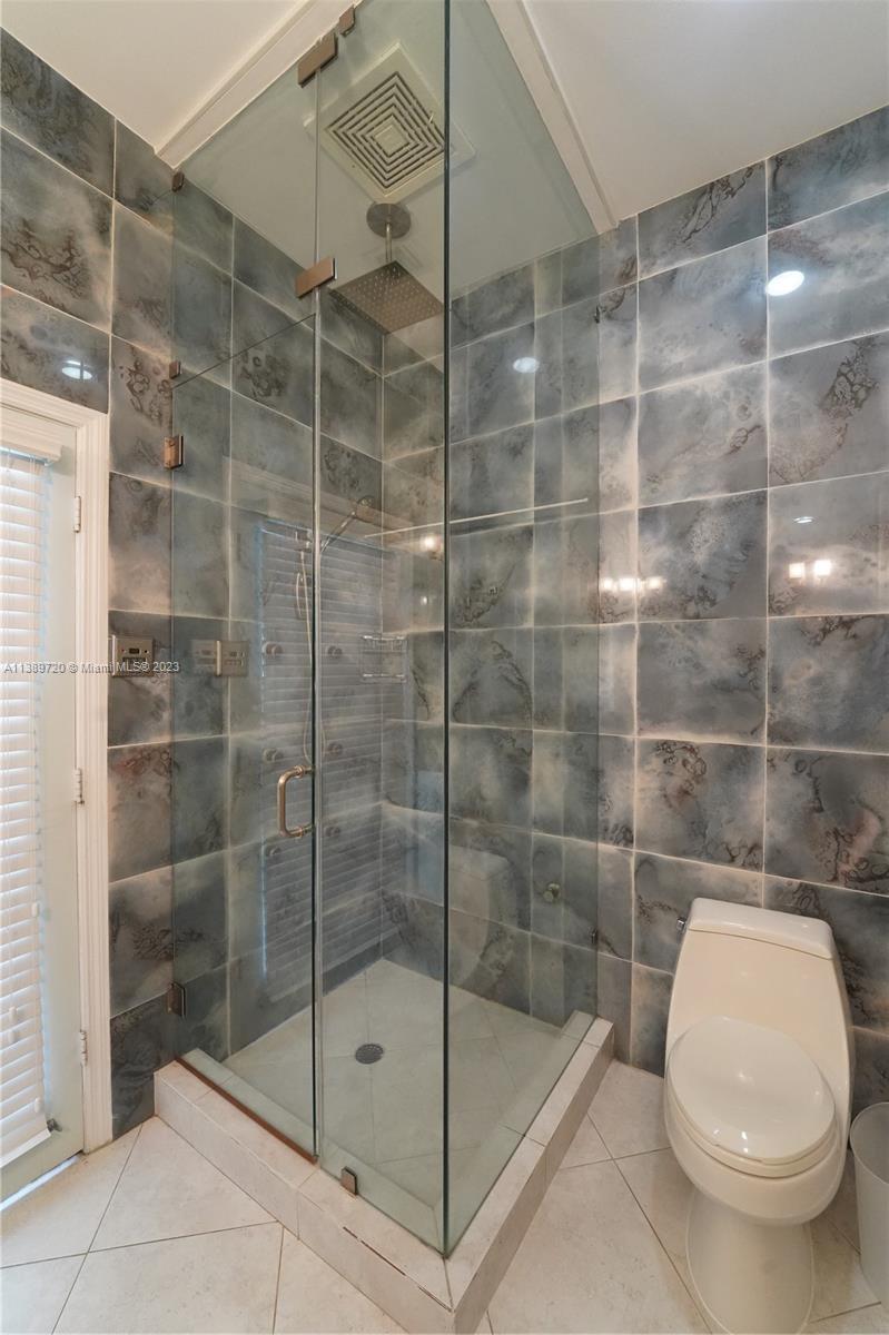 POMPANO BEACH PARK - Residential