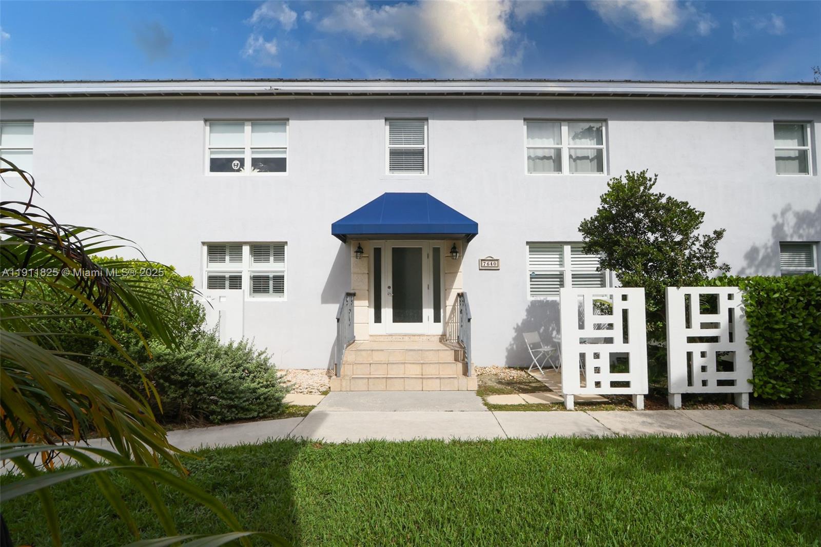 ARBORS CONDO - Residential Lease