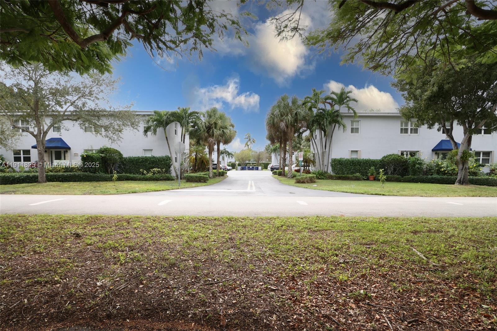 ARBORS CONDO - Residential Lease