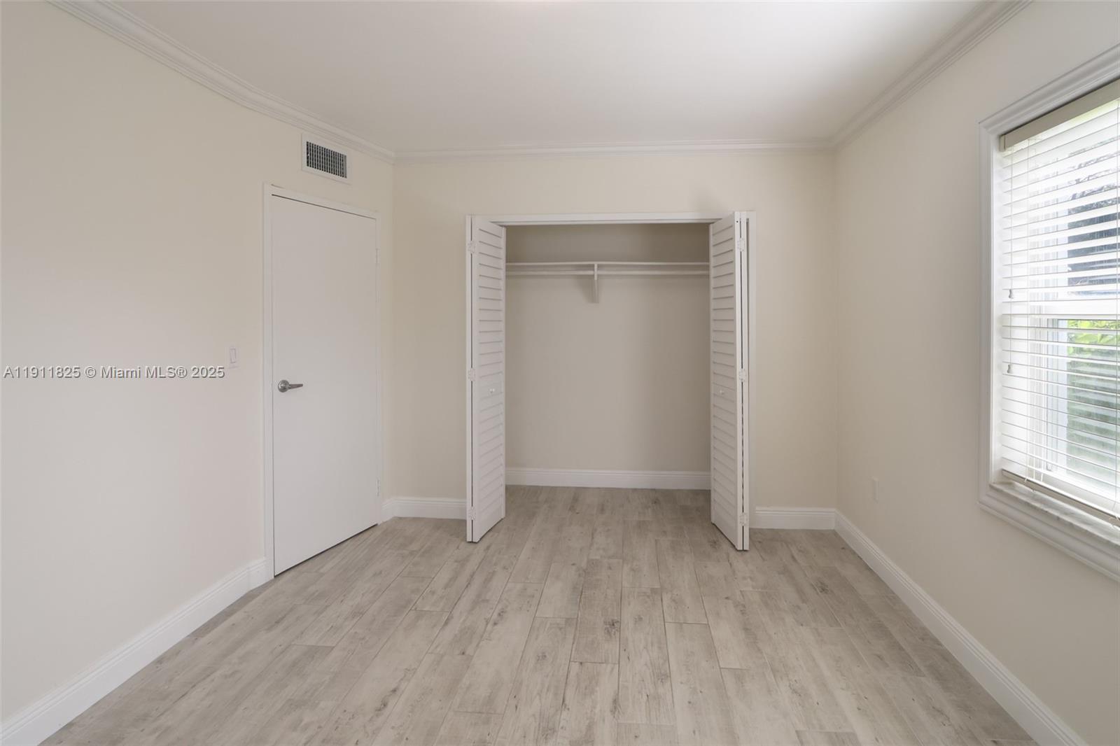 ARBORS CONDO - Residential Lease